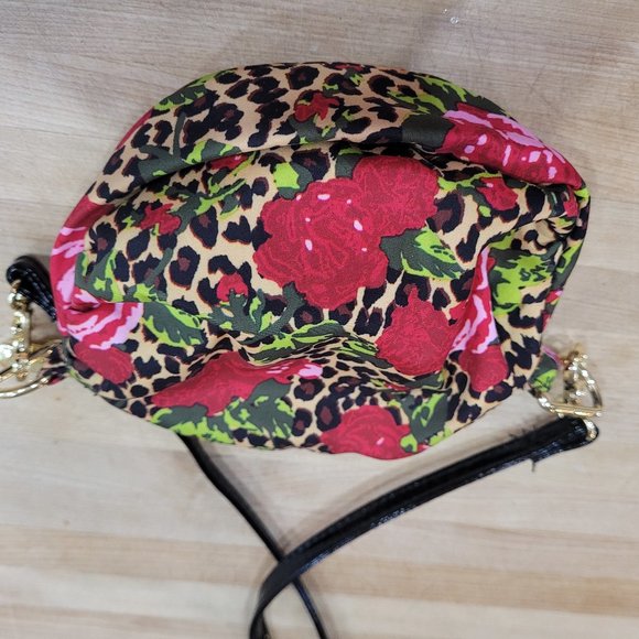 Betsey Johnson Round Floral & Animal Print Crossbody Bag Black, Red, Gold EUC - Picture 4 of 11